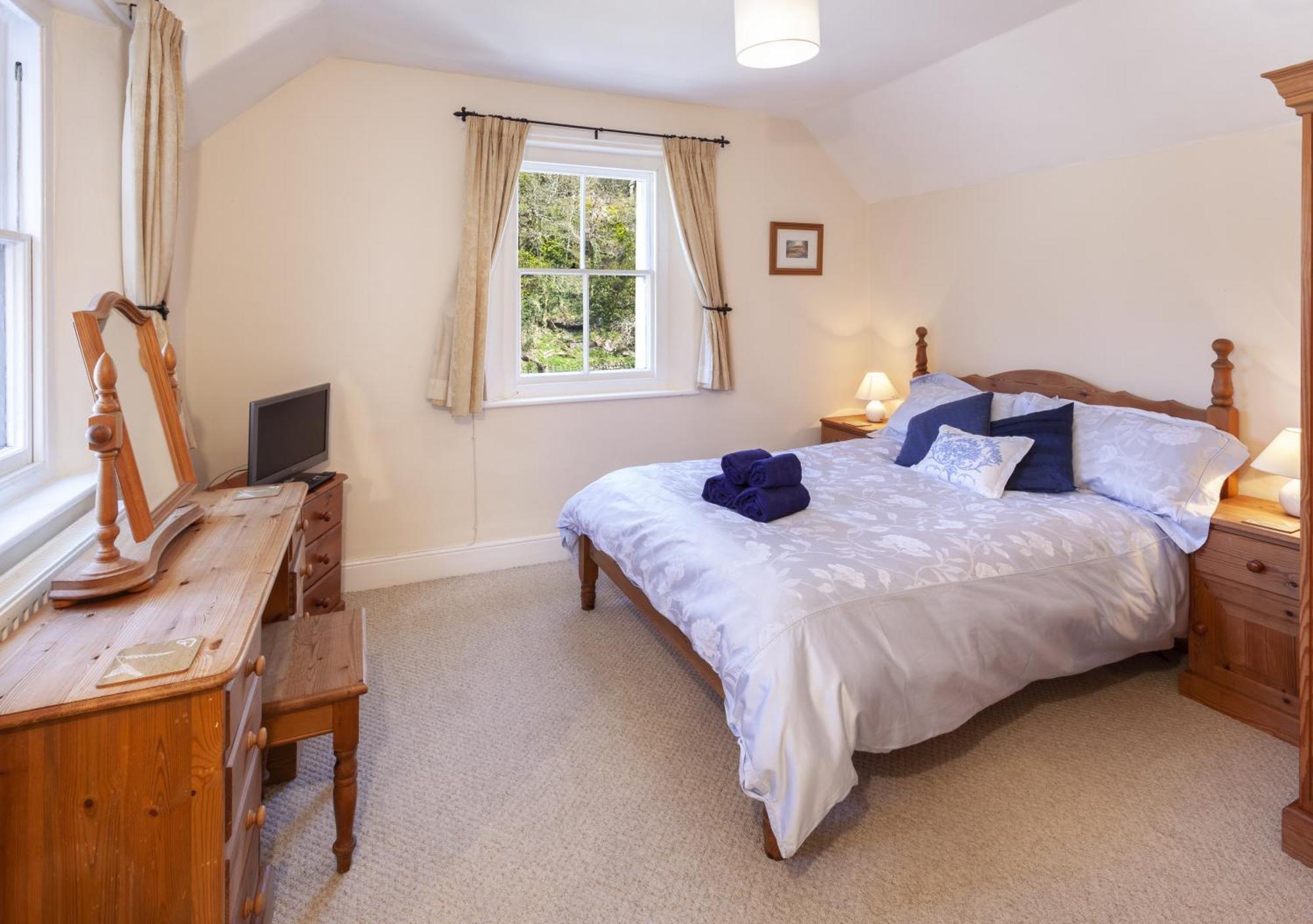 Holiday home Lorna Doone Cottage,