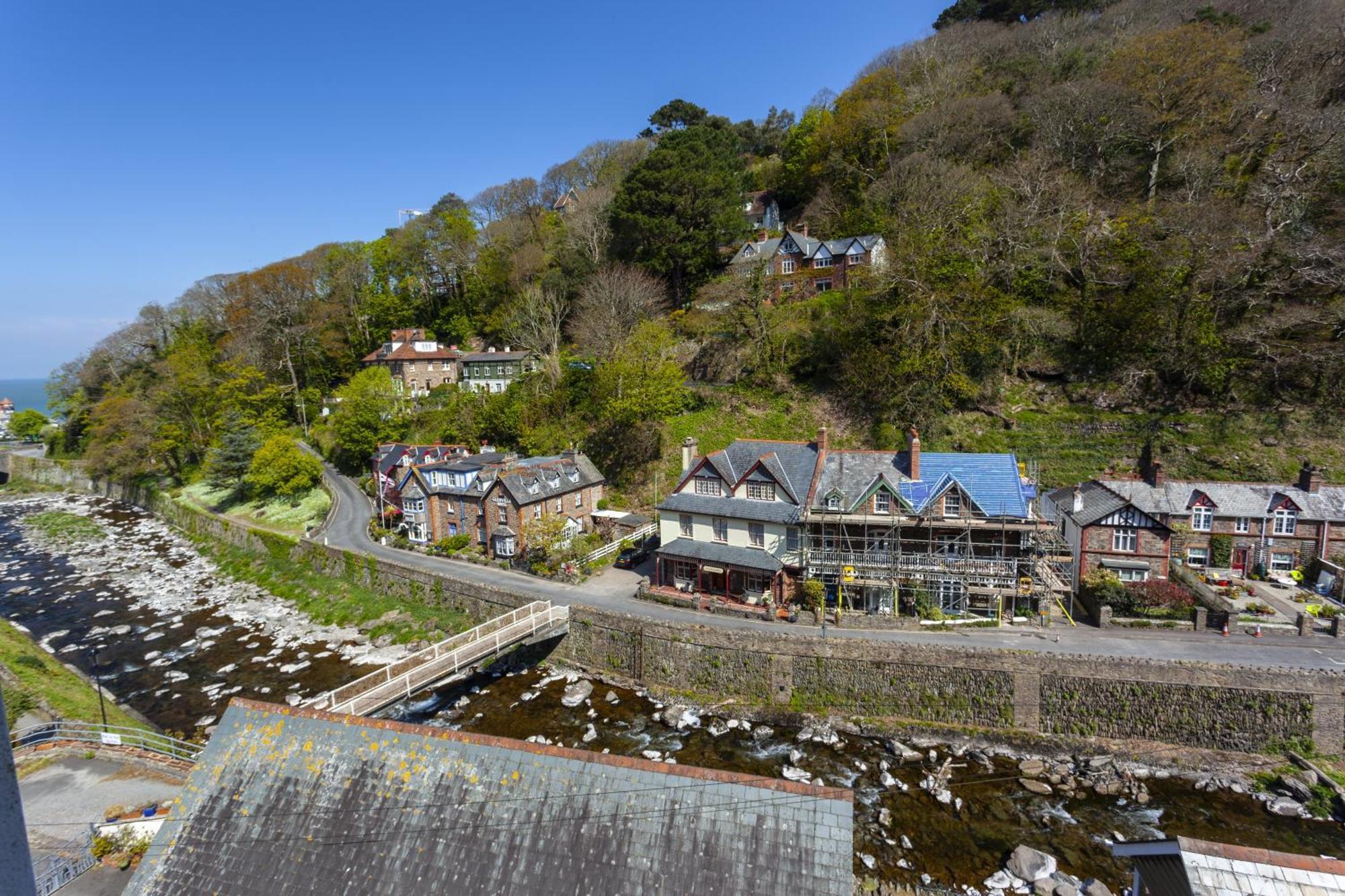 Holiday home Lorna Doone Cottage,